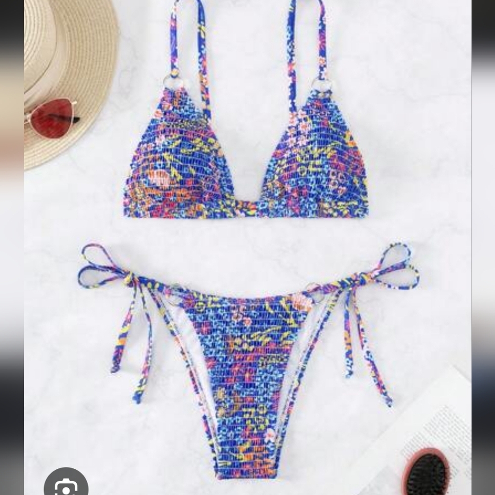 SHEIN Floral Blue Cheeky Bikini Size Small 💜